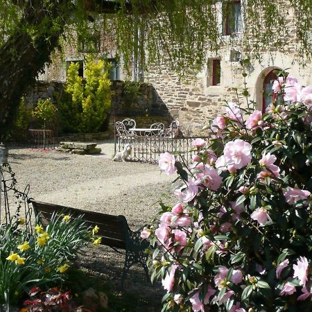 B&B Dinan La Priquetais Trevron Exterior photo