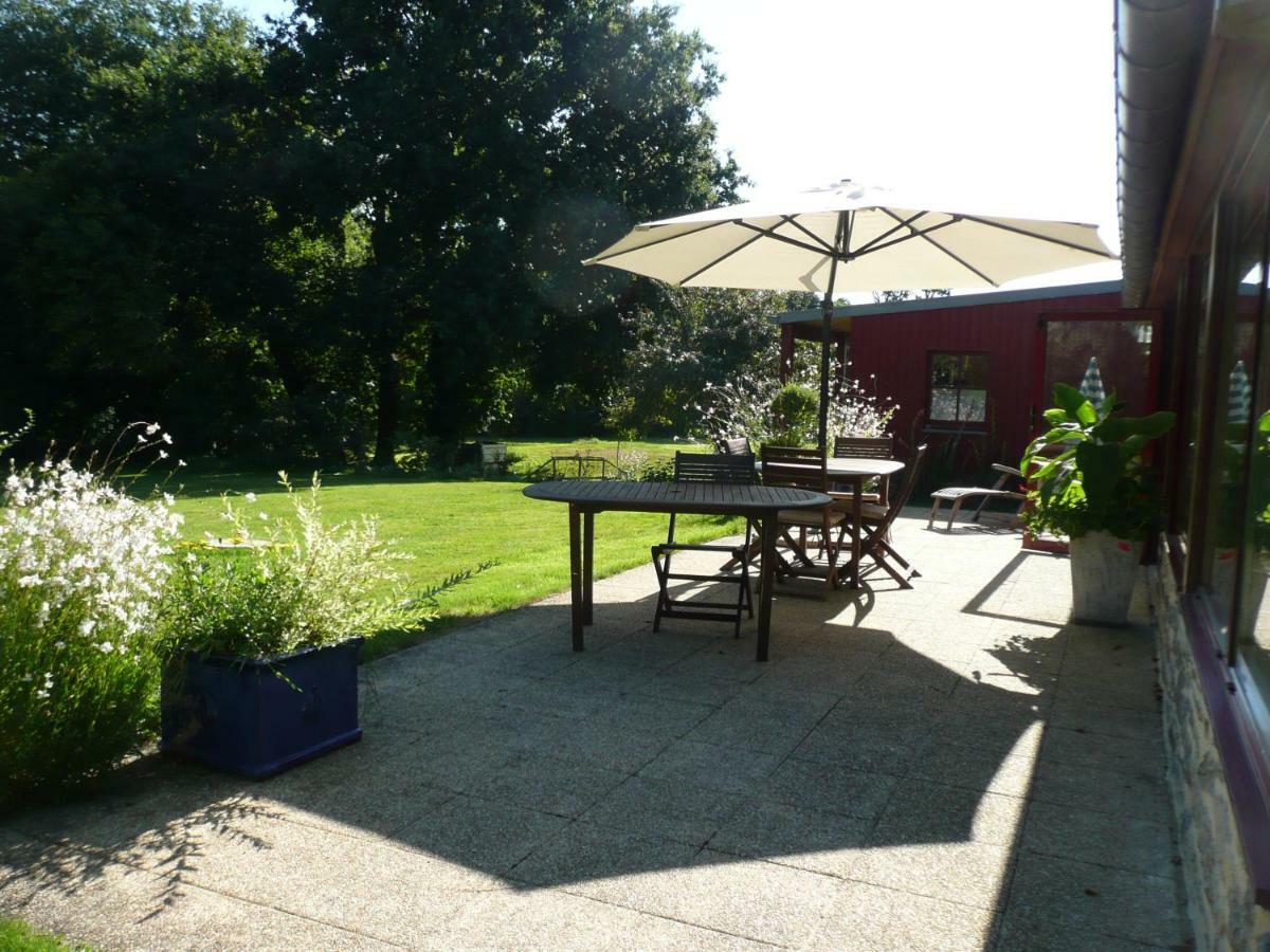 B&B Dinan La Priquetais Trevron Exterior photo